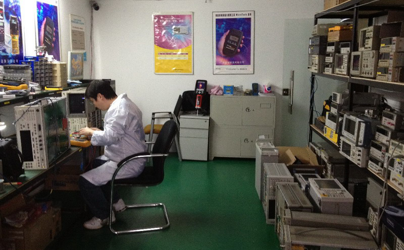 儀表工在修理儀表-http://www.fg316.com/tech/1228.html