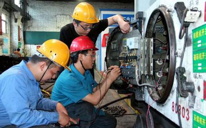 儀表大拿在帶電修理儀表-http://www.fg316.com/tech/1230.html