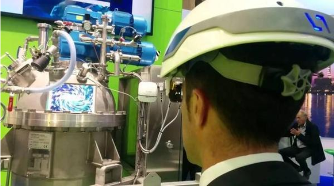 AR增強現(xiàn)實頭盔應(yīng)用在德國自動化公司Vinci設(shè)備上