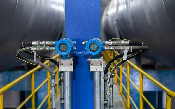 外貼式液位計主機安裝